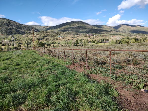 sucker rod fence